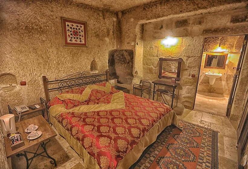 اتاق لوکس, Century Cave
