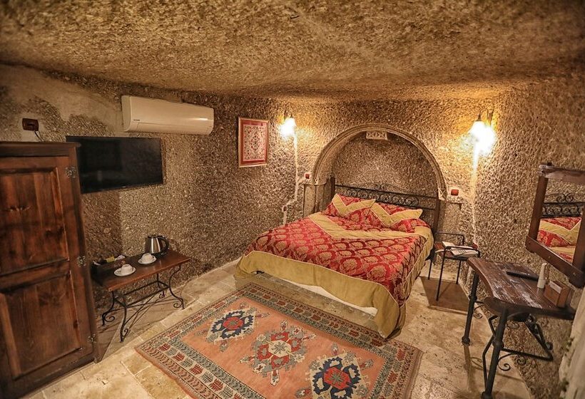 اتاق استاندارد, Century Cave