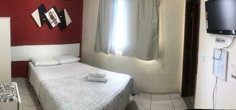 스탠다드 스튜디오, Pousada Córdoba