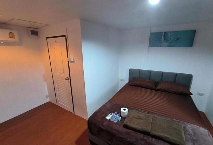 바다 전망 스탠다드 방갈로, Golden Beach Resort Koh Phangan