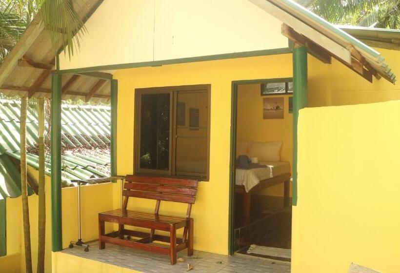 Апартаменты 1 Спальня Вид на Сад, Island Lodge