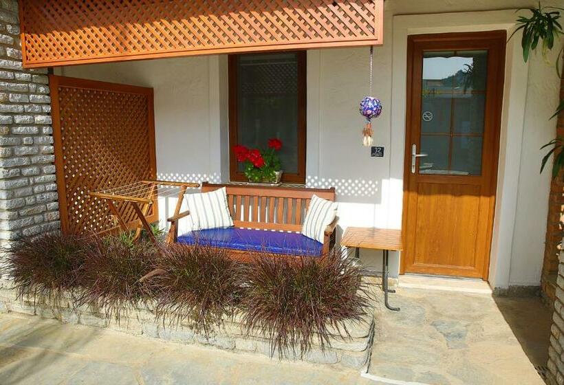 Standard Room, Uzhan Beach