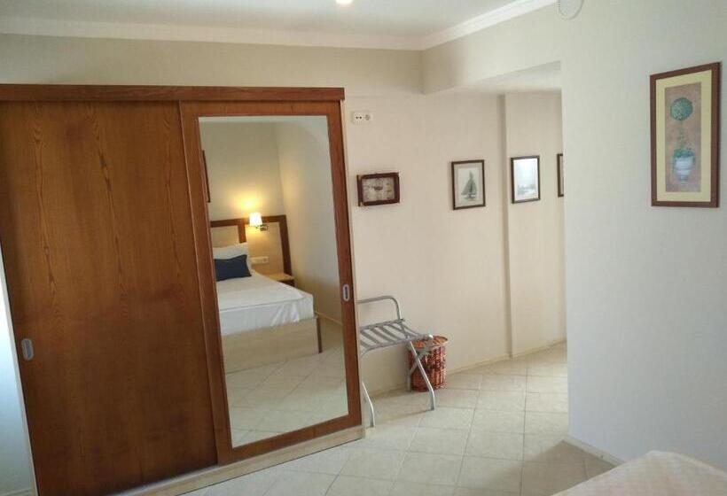 Superior Triple Room, Uzhan Beach