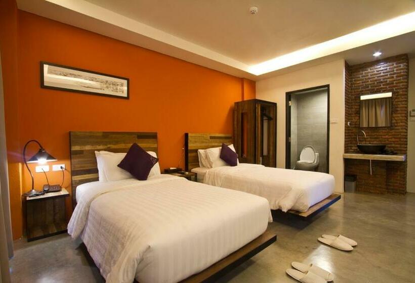 디럭스 룸, Amphawa Nanon Hotel & Spa
