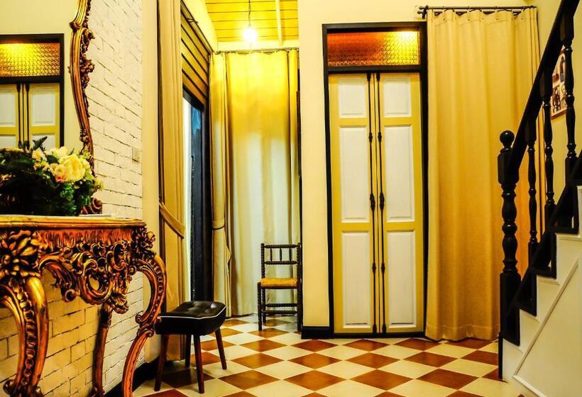 Люкс, Chuchaiburi Sri Amphawa