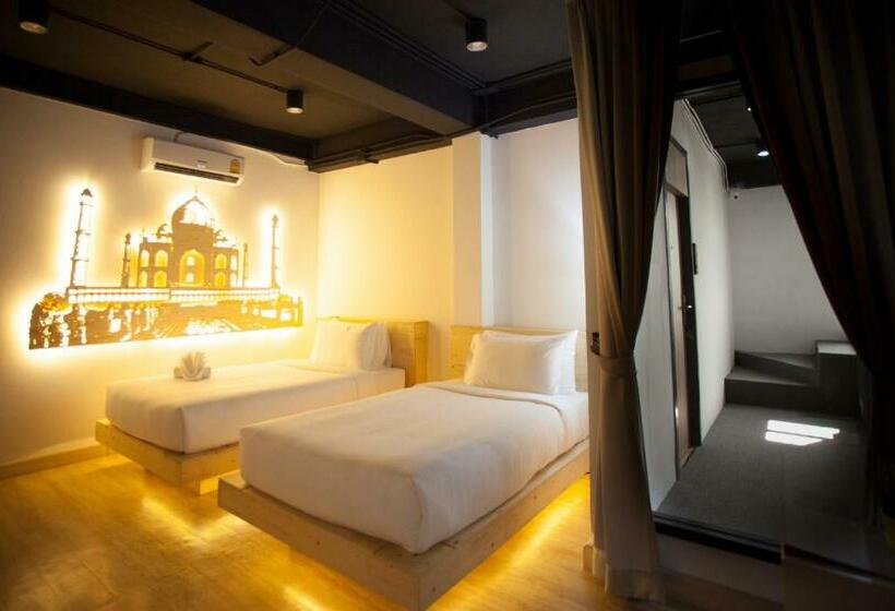 Номер Superior, My Room By Sermsub