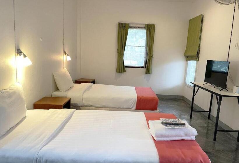 Бунгало Стандарт Вид на Сад, Wandee Bed & Breakfast