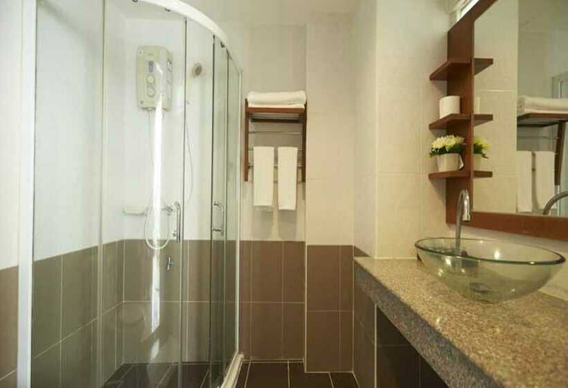 غرفة ديلوكس مطلّة علي البحر, Kp Seaview Jomtien