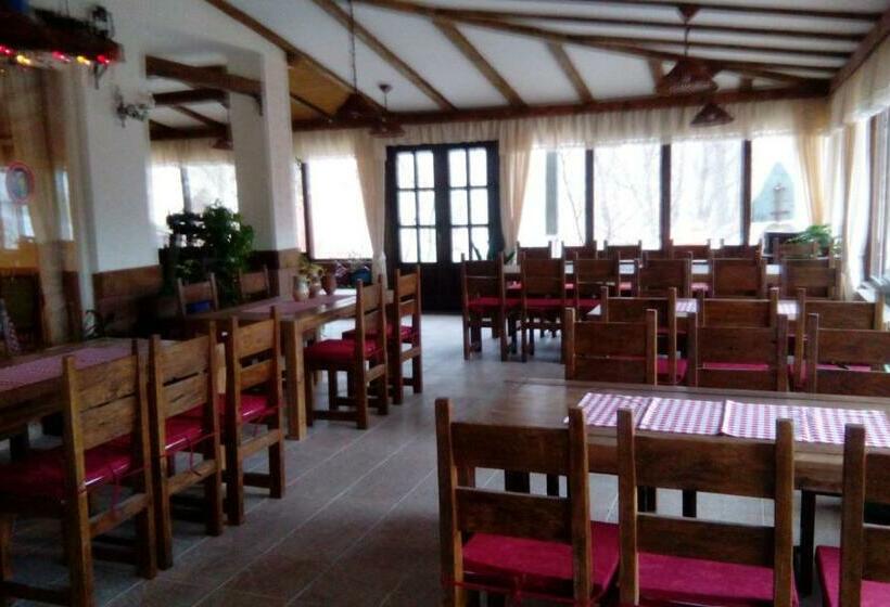 اتاق استاندارد یک نفره, Chalets & Rooms čarda šebešfok