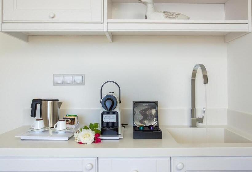 Полулюкс Вид на Море, Mareggio Exclusive Residences & Suites