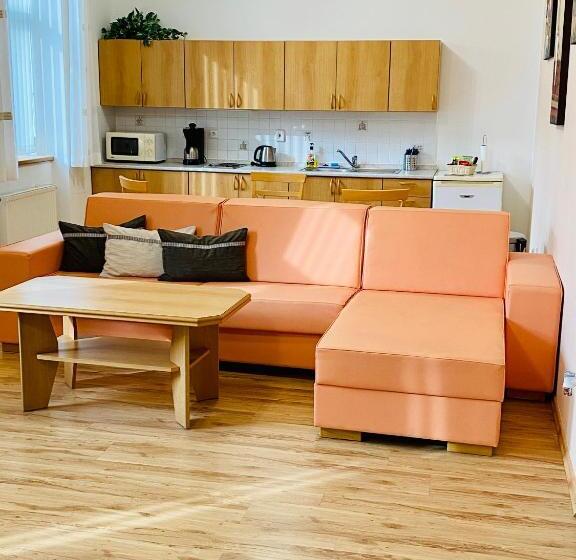 Апартаменты 1 Спальня, Penzion Pohoda