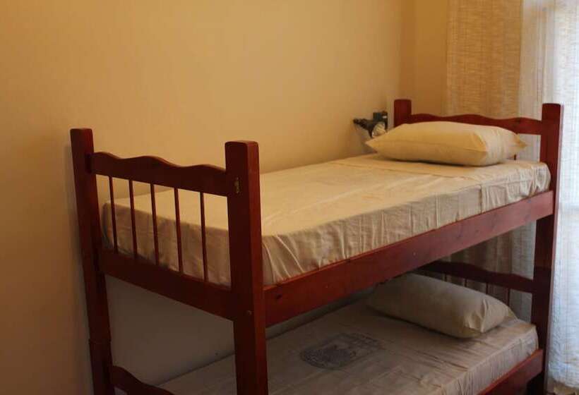 تختخواب در اتاق مشترک, Hostel By Hotel Galicia