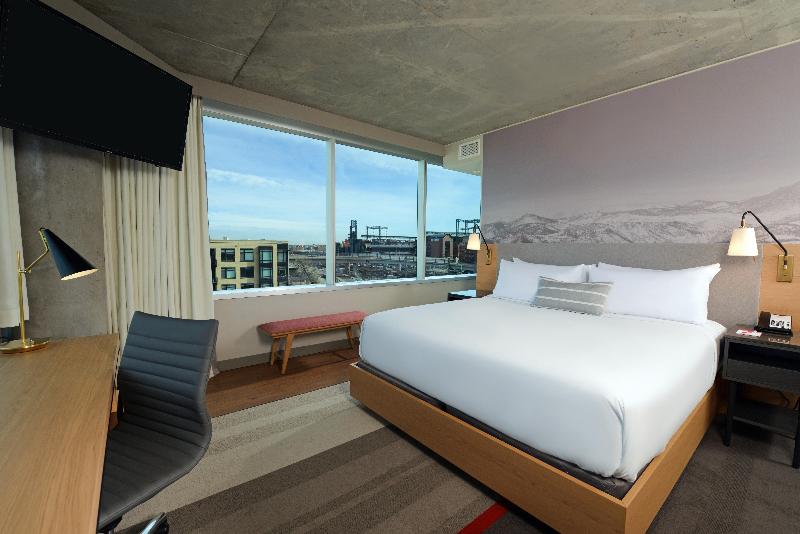 스탠다드 룸 킹사이즈 침대, Indigo Denver Downtown  Union Station, An Ihg
