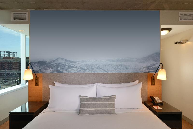 스탠다드 룸 킹사이즈 침대, Indigo Denver Downtown  Union Station, An Ihg