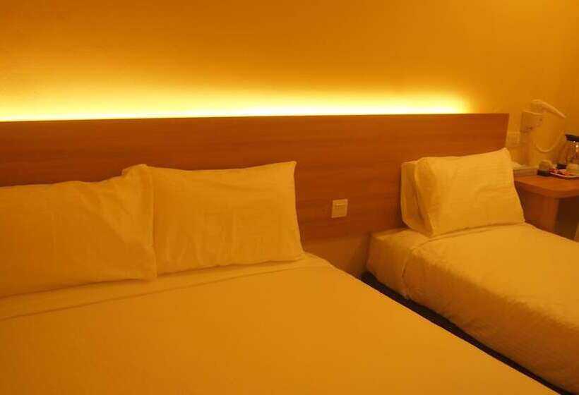 Трехместный Номер Deluxe, 118 Hotel Macalister