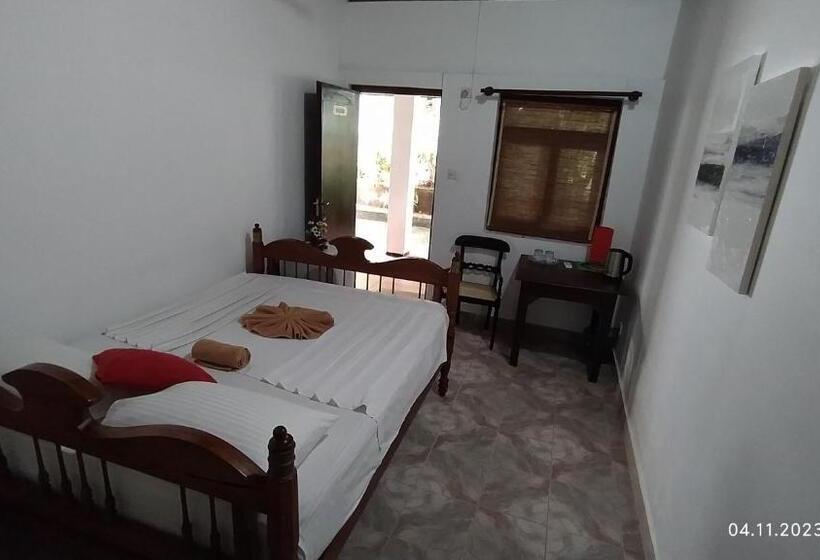 스탠다드 룸, Full Moon Resort