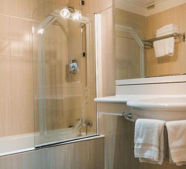 Triple Room Sea View, & Residence Le Subrini