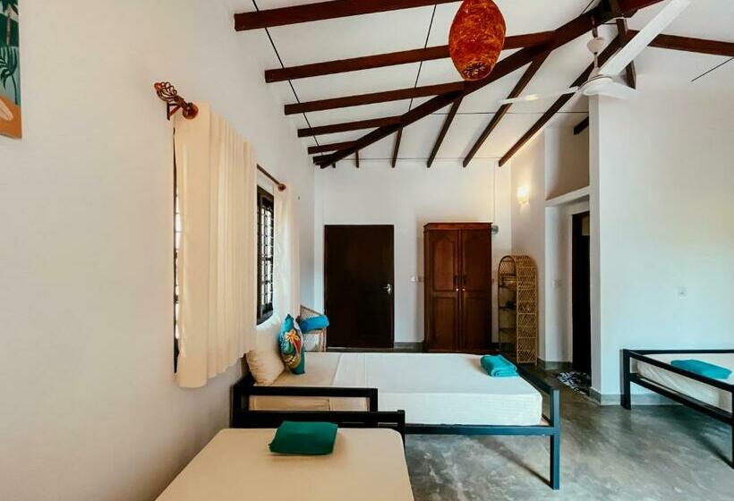 Habitació Quàdruple Estàndard, Riverside Cabanas