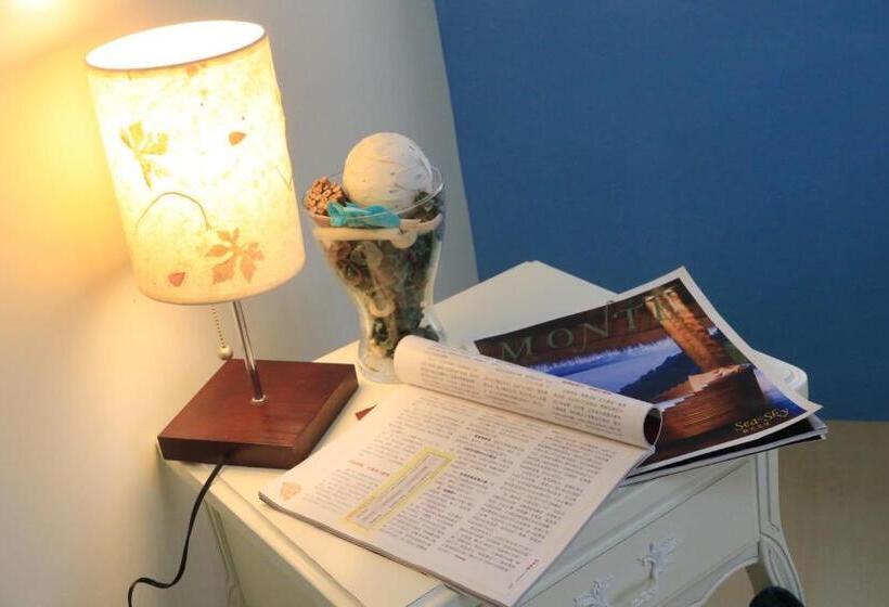 اتاق لوکس, Mandy's House B&b