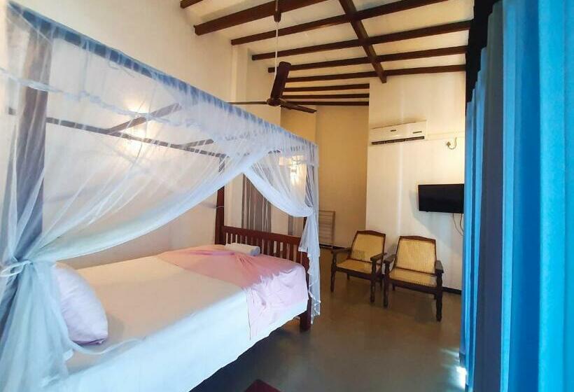 Номер Superior, Unawatuna Guest