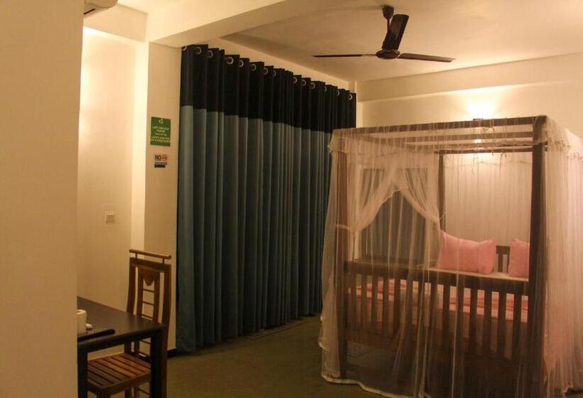 Номер Deluxe, Unawatuna Guest