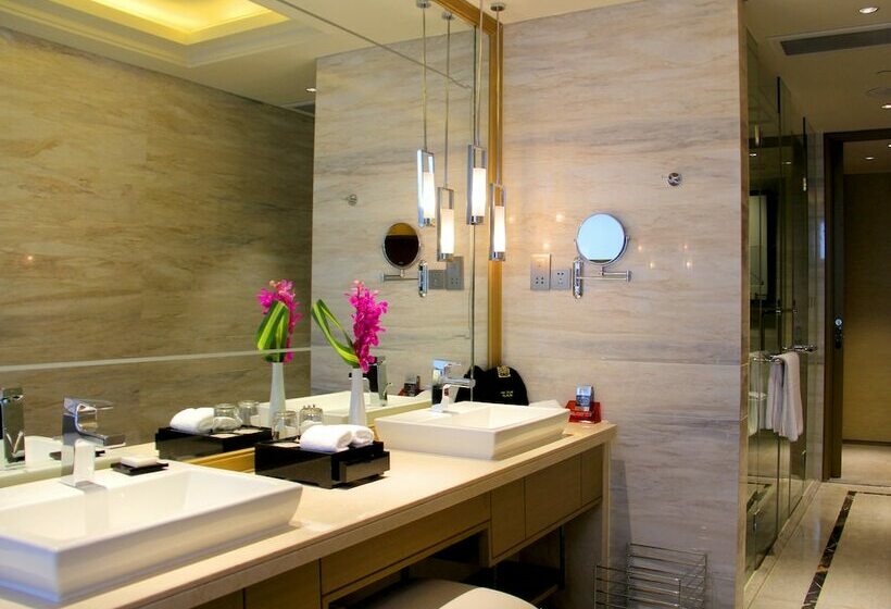 Номер Superior Вид на Город, New Century Grand Hotel Hangzhou Zheshang
