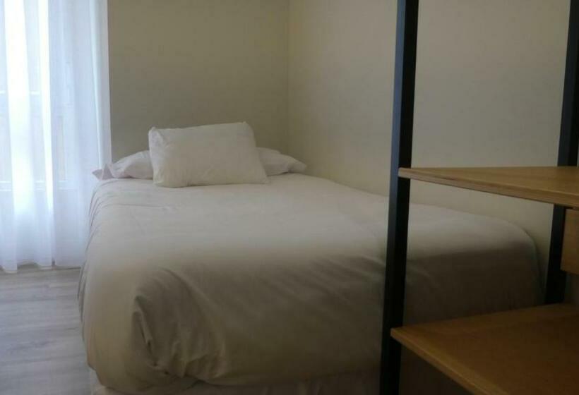 스탠다드 트리플 룸, Plaza Pombo B&b   Hostal