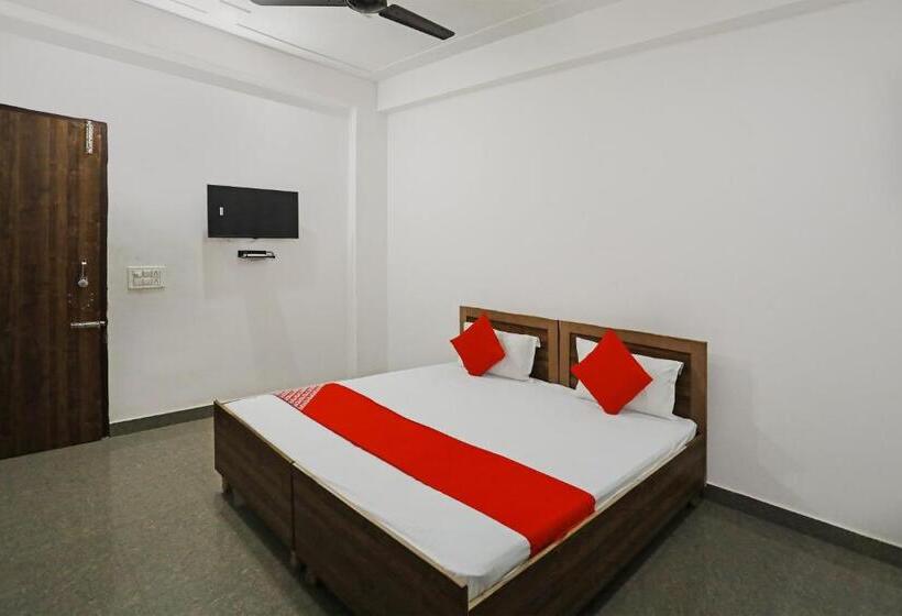 Трехместный Номер Классика, Oyo Flagship Hotel Yuvraj Plaza