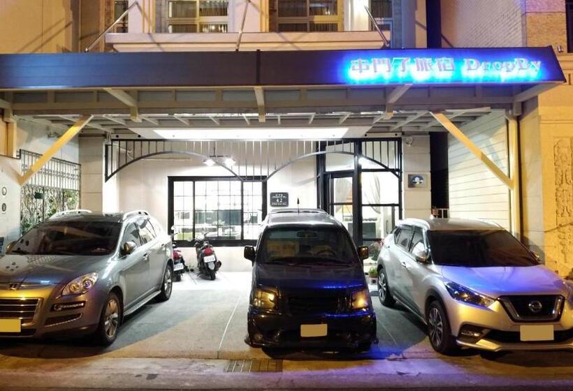 اتاق استاندارد چهارنفره با بالکن, Dropby B&b
