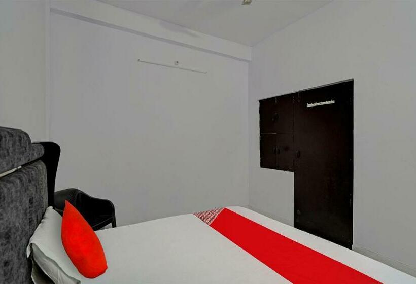 Üç Kişilik Klasik oda, Oyo Flagship Hotel Blue Moon