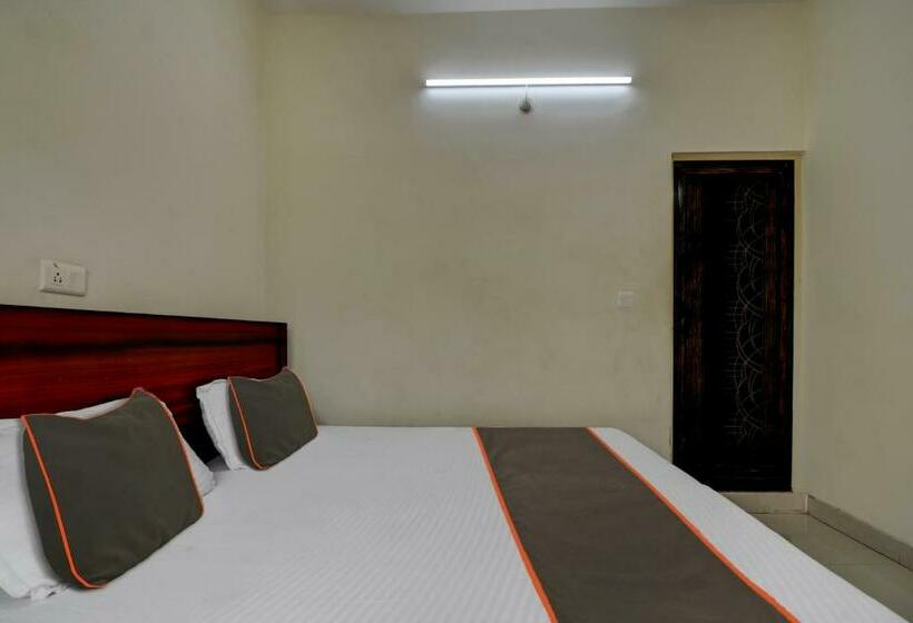스탠다드 룸, Collection O Hotel Mount View