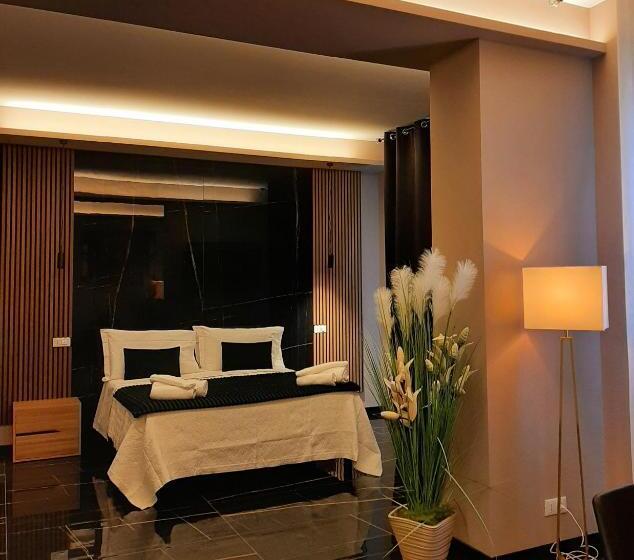 Полулюкс с Балконом, Emma Hotel Bologna Fiera