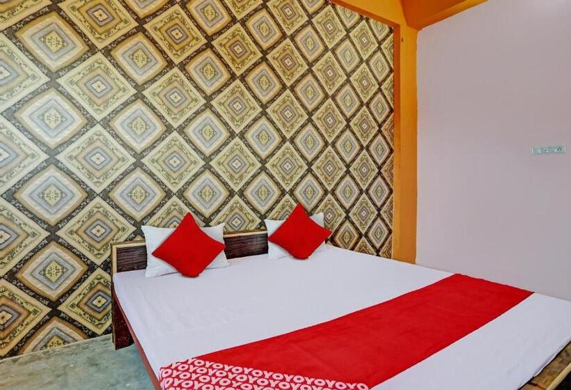Трехместный Номер Классика, Oyo Flagship 81496 Goldy Palace