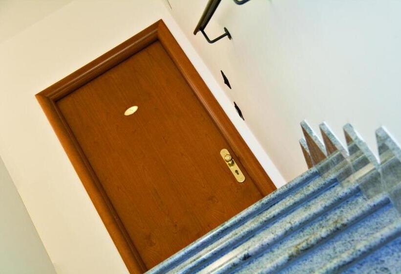 Апартаменты 1 Спальня, Residence La Casetta