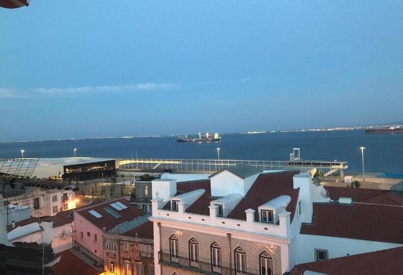 اتاق لوکس, Alfama Guest House
