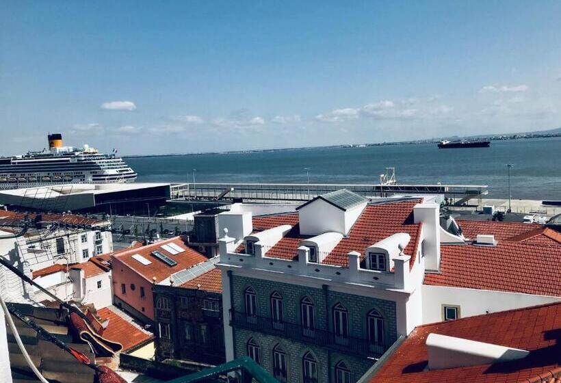 اتاق استاندارد, Alfama Guest House
