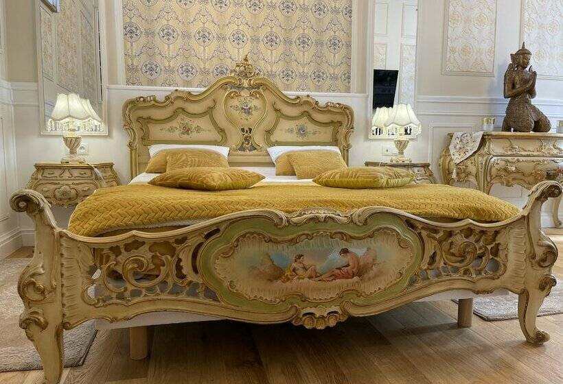 Номер Стандарт Вид на Сад, Le Domaine De Canesse