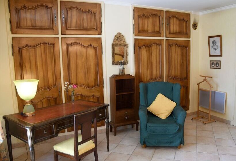 ガーデンビューデラックスルーム, Les Chambres D Adeline   B&b