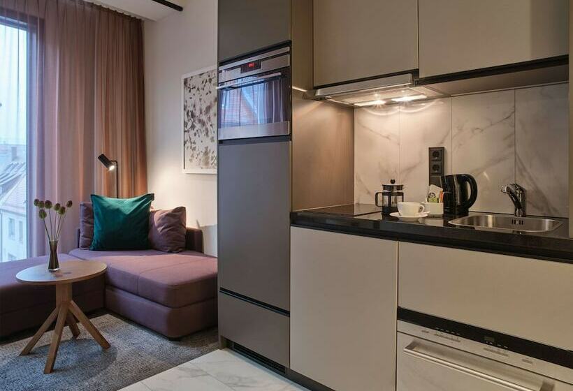 Студия Стандарт, Adina Apartment Hotel Nuremberg