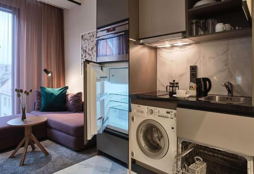 Студия Стандарт, Adina Apartment Hotel Nuremberg