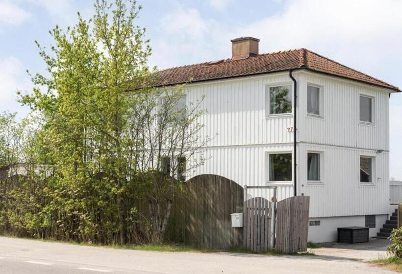 Номер Стандарт, Comfortable Guest Rooms With Fully Equipped Kitchen And Cosy Living Room