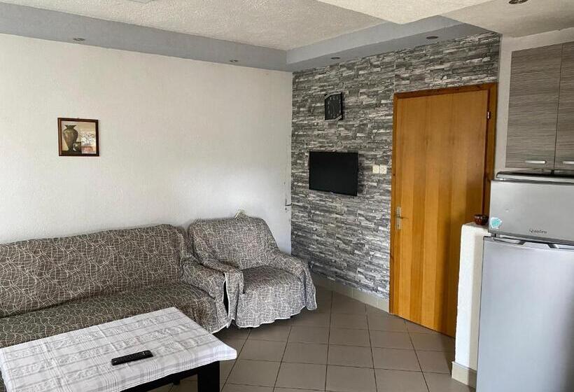 اتاق استاندارد چهار تخته, Vila Ivan