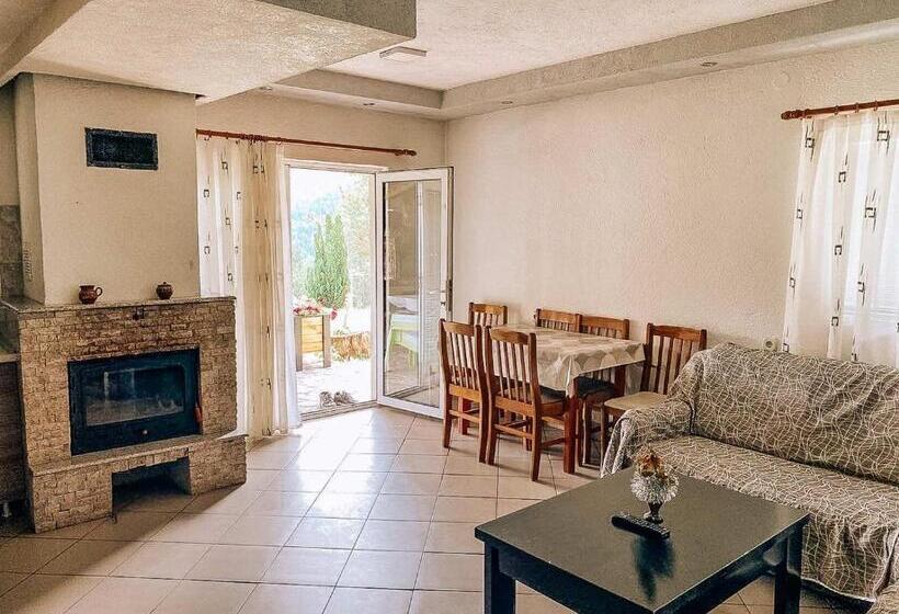 اتاق استاندارد چهار تخته, Vila Ivan