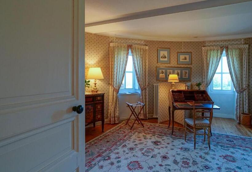 Номер Superior, Château De Thouaré