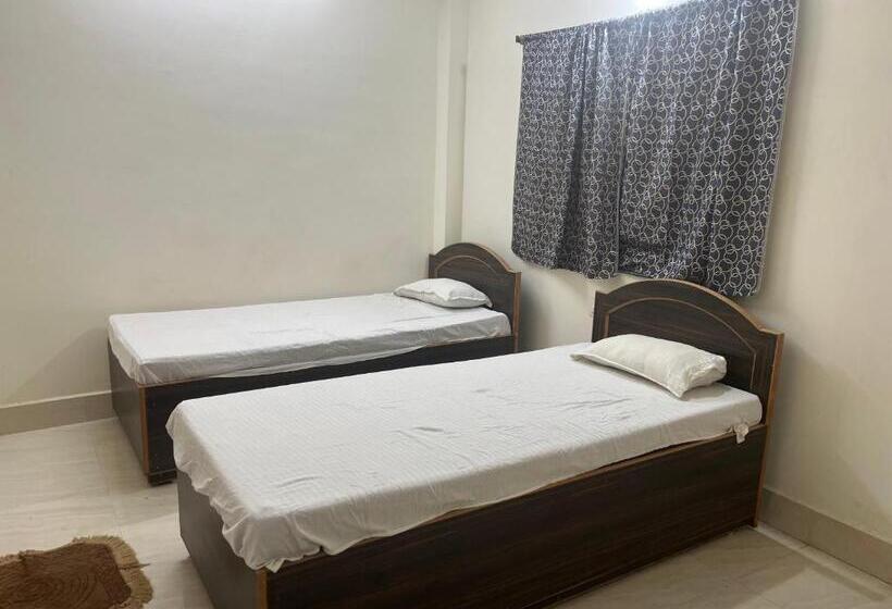 اتاق استاندارد, Shubham House