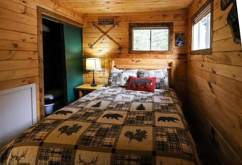 Дом 2 Спальни, Nicky's Resort