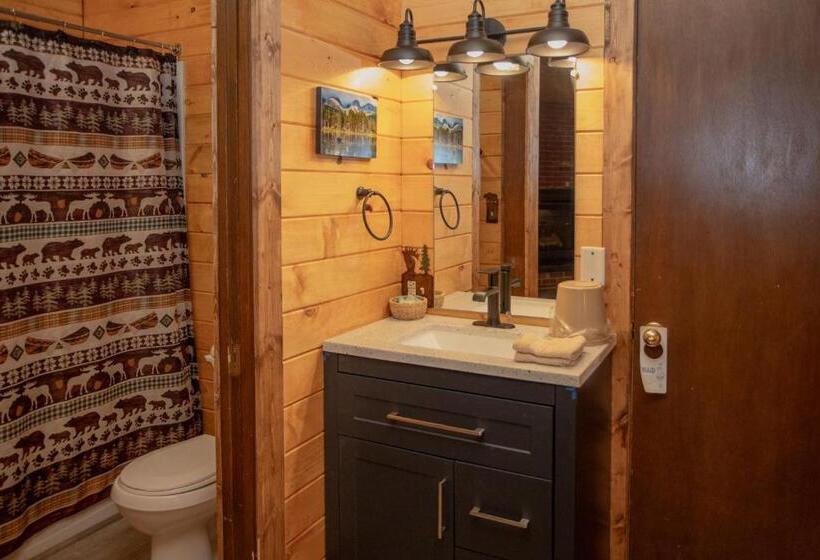 Номер Deluxe Кровать Кинг, Nicky's Resort