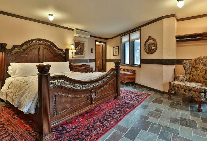 Стандартный Номер Кровать Кинг, Stone Chalet Bed & Breakfast Inn