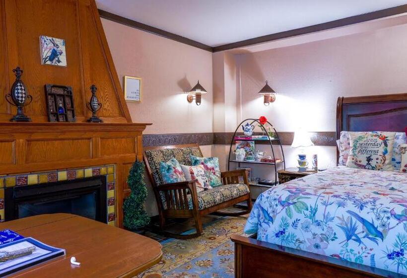 Стандартный Номер Кровать Кинг, Stone Chalet Bed & Breakfast Inn