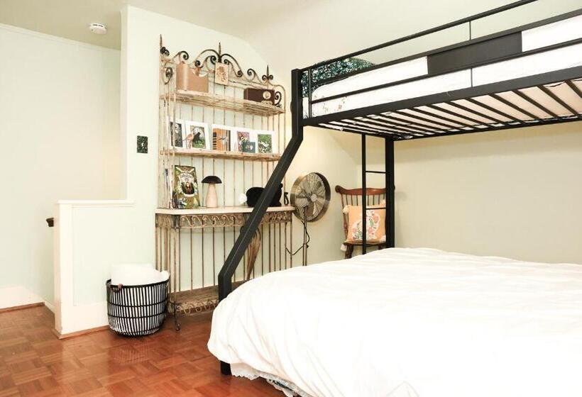 Family Suite, Stone Chalet Bed & Breakfast Inn